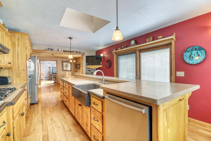 23283 Sherbrooke Ln, Pelican Rapids, MN 56572