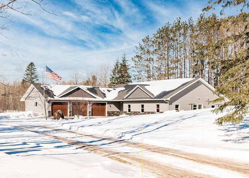 125 Marks Rd, Esko, MN 55733