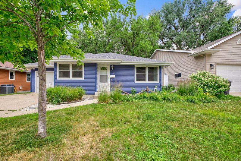 718 Bennett St, North Mankato, MN 56003