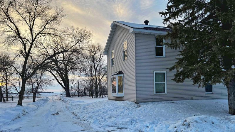 29768 340th Ave, Nashua, MN 56565