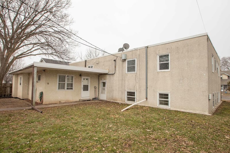 335 5th Ave S, South Saint Paul, MN 55075