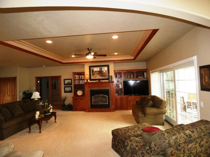 2 Rosemary Ln, Slayton, MN 56172