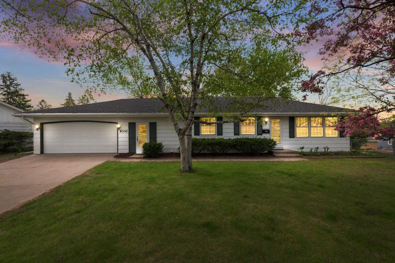8332 Ewing Rd S, Bloomington, MN 55431