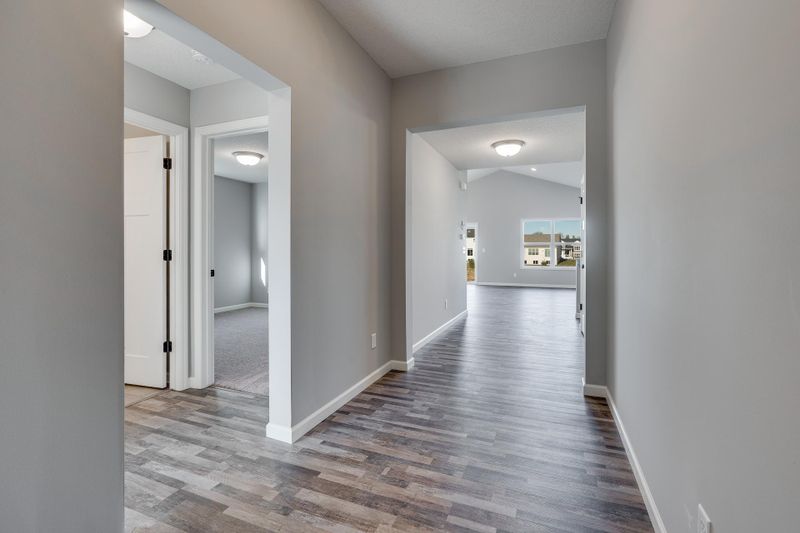 6720 92nd Bay S, Cottage Grove, MN 55016
