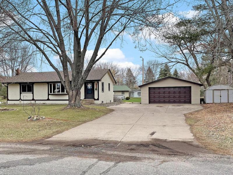 3453 190th Ave NE, Wyoming, MN 55092