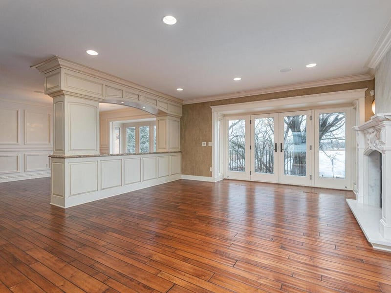 6601 W Shore Dr, Edina, MN 55435