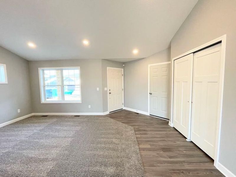 9666 52nd Ln NE, Saint Michael, MN 55376