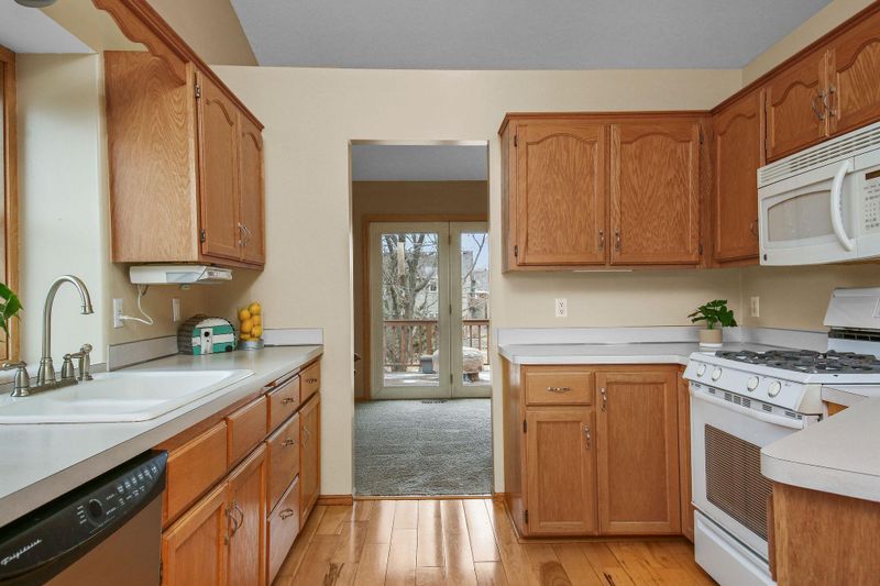 2691 Oakview Ln, Monticello, MN 55362