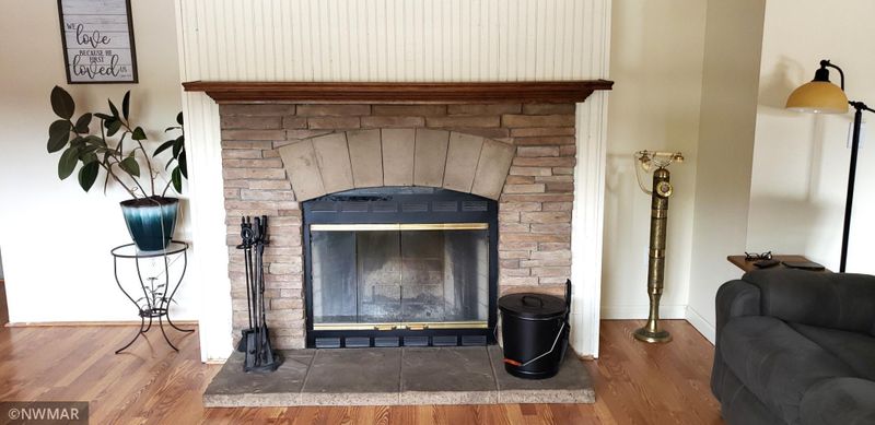 47263 Schoolhouse Rd, Solway, MN 56678