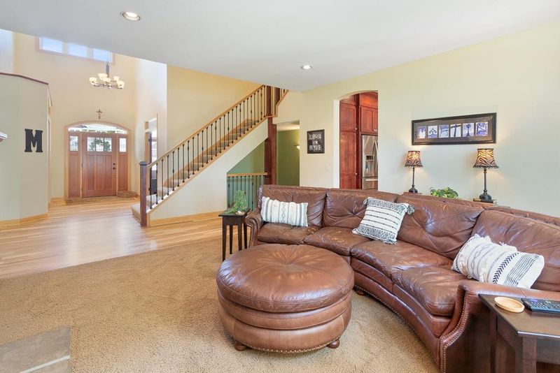 14865 Timberwolf Trl NW, Prior Lake, MN 55372