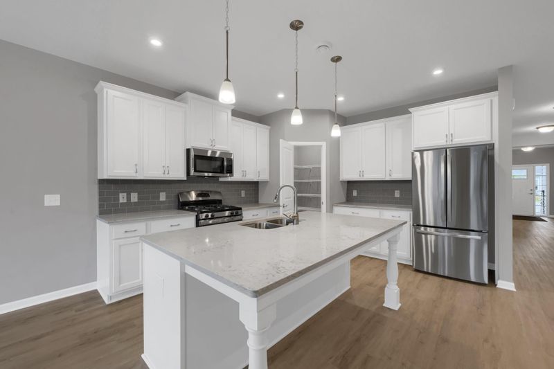 1007 Spruce St, Newport, MN 55055