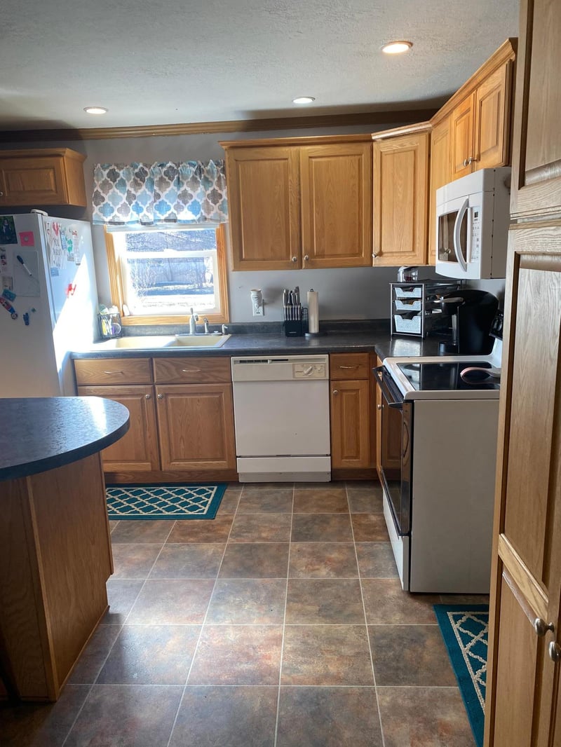 418 3rd St N, Browns Valley, MN 56219