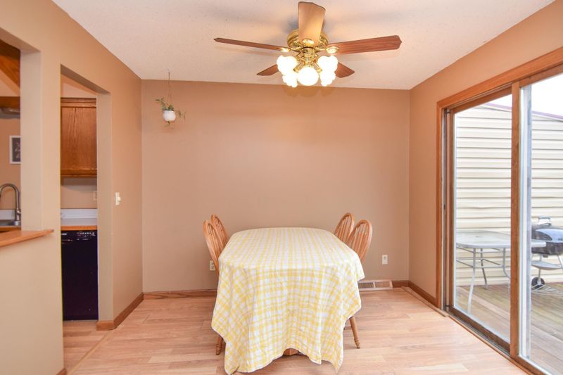 13890 Silverod Ct NW, Andover, MN 55304