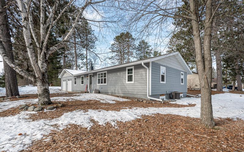 501 SE 9th Ave, Grand Rapids, MN 55744
