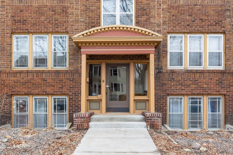 3129 Fremont Ave S #6, Minneapolis, MN 55408