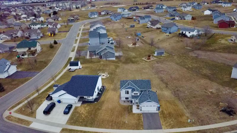 704 Lauren Ave, Clearwater, MN 55320