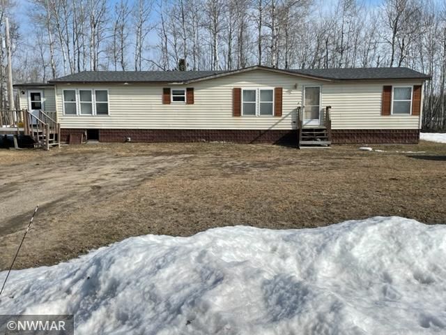 36615 N County Road 13 #24, Warroad, MN 56763