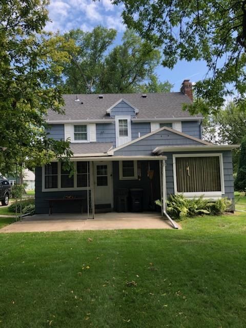 314 W 9th St, Morris, MN 56267