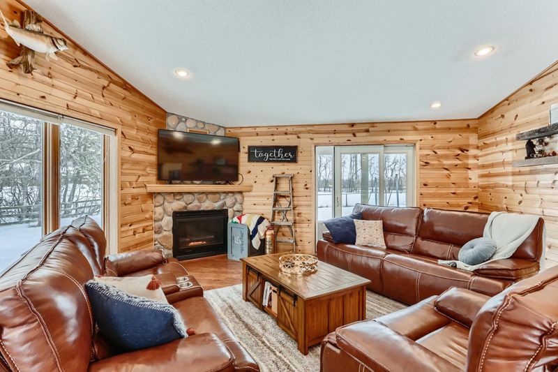 9515 Trail Haven Rd, Corcoran, MN 55340