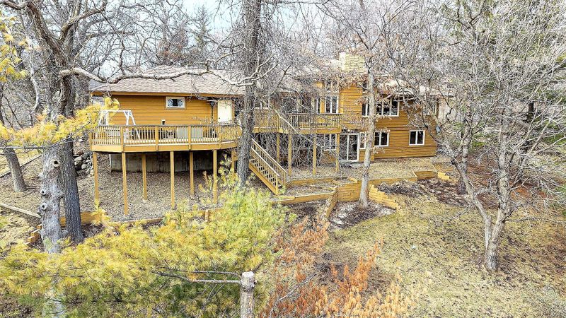 15701 James Ave S, Burnsville, MN 55306