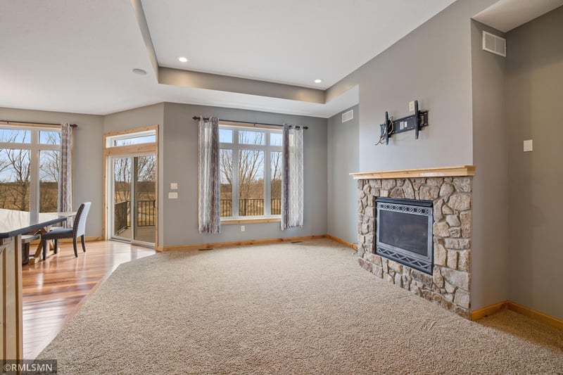 25620 Hickory Blvd, Belle Plaine, MN 56011