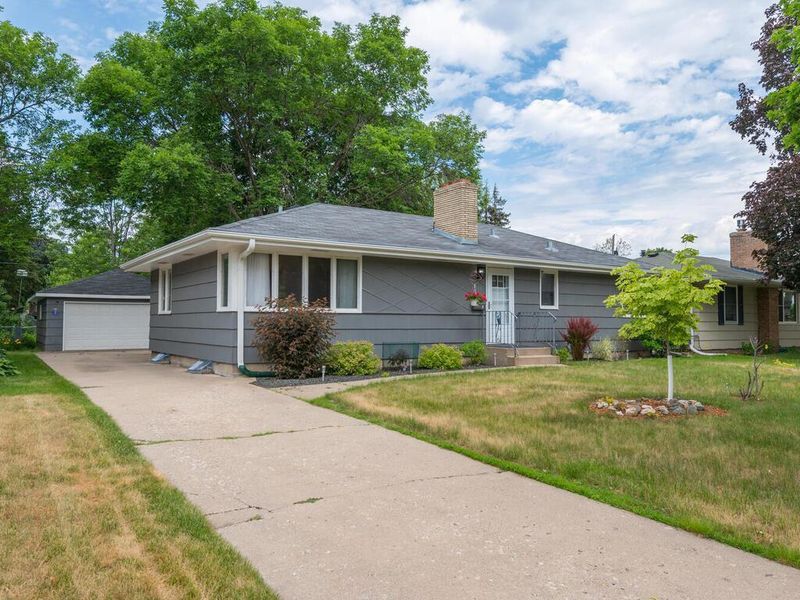 6310 Sheridan Ave S, Richfield, MN 55423
