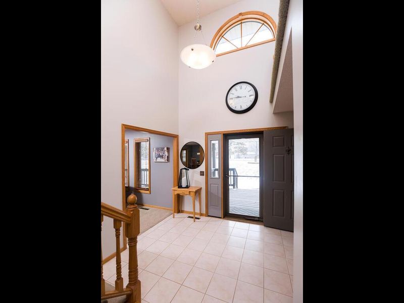 25310 W Comfort Dr, Forest Lake, MN 55025