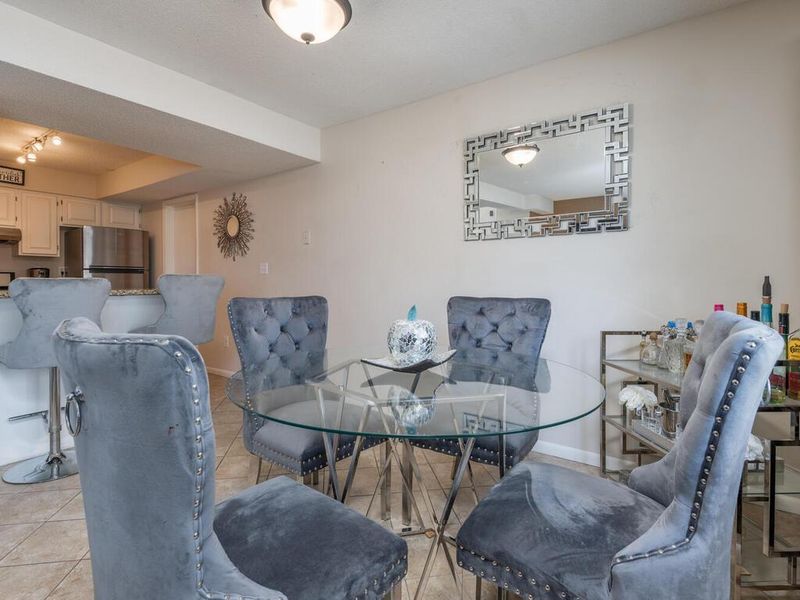 5538 E Bavarian Ps, Fridley, MN 55432