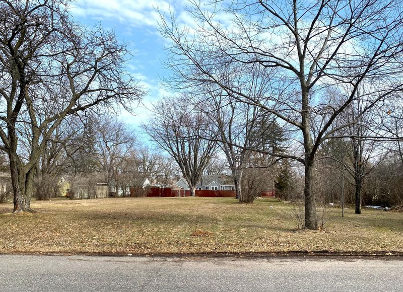 2216 10th Ave S, Saint Cloud, MN 56301