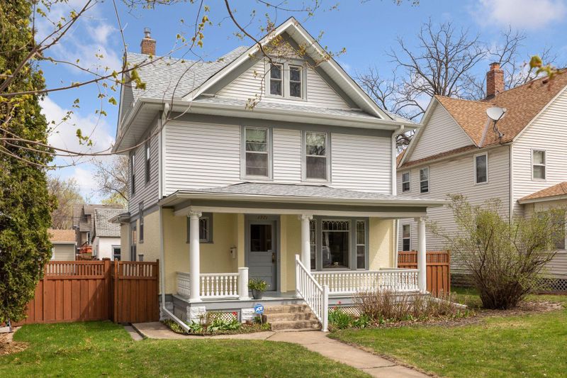 1971 Ashland Ave, Saint Paul, MN 55104