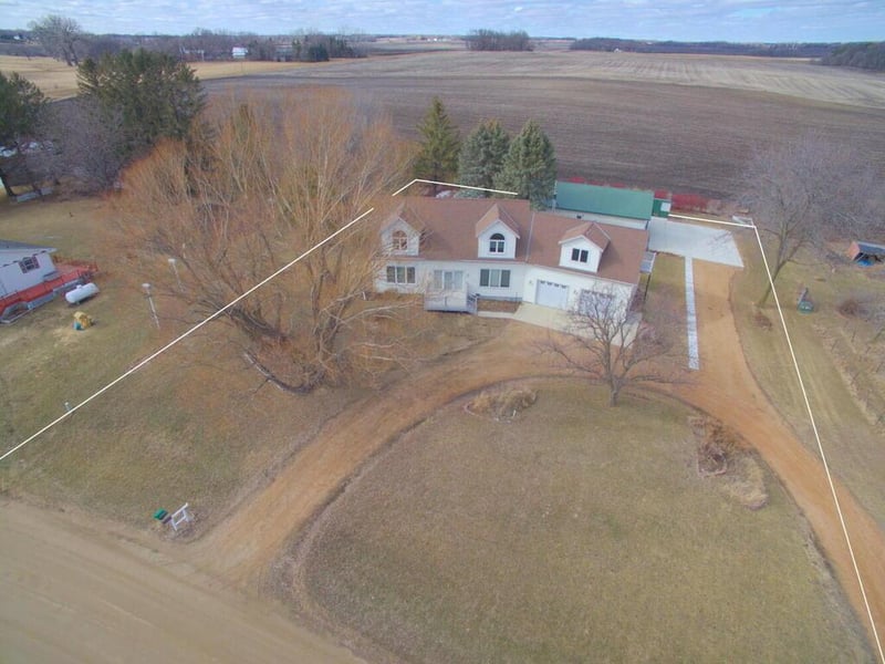 12374 Swan Lake Rd, Silver Lake, MN 55381