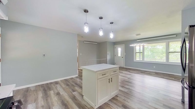 18209 Whitetail Ln, Altura, MN 55910