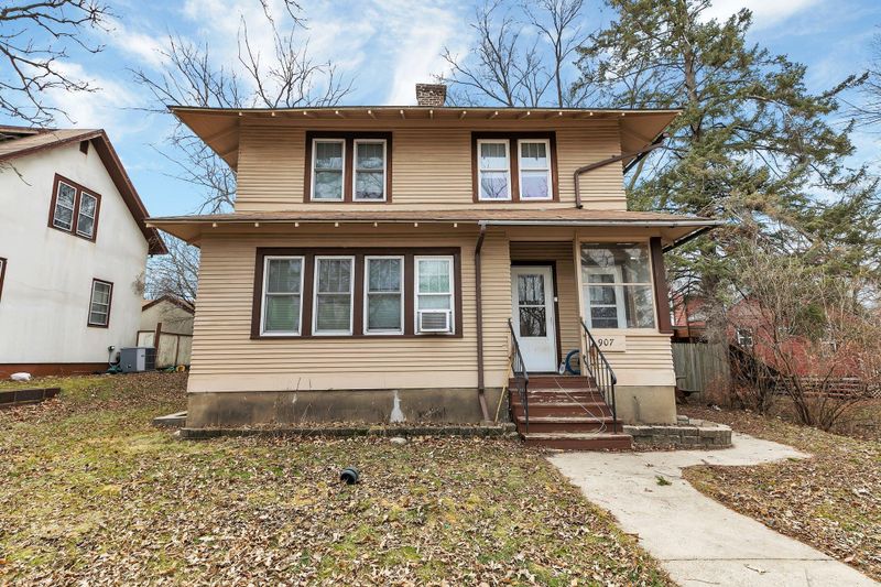 907 10th Ave S, Saint Cloud, MN 56301