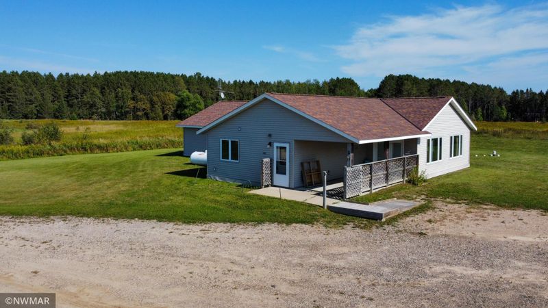 21372 Gull Lake Loop Rd NE, Bemidji, MN 56601