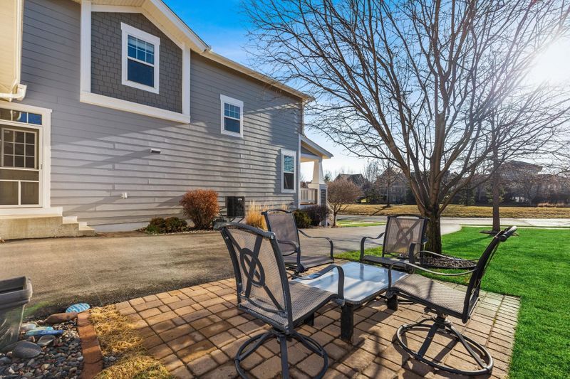 15891 Drycreek Ln, Apple Valley, MN 55124
