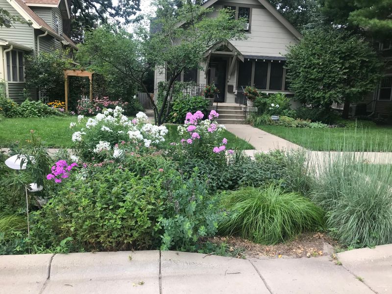 1921 Lincoln Ave, Saint Paul, MN 55105