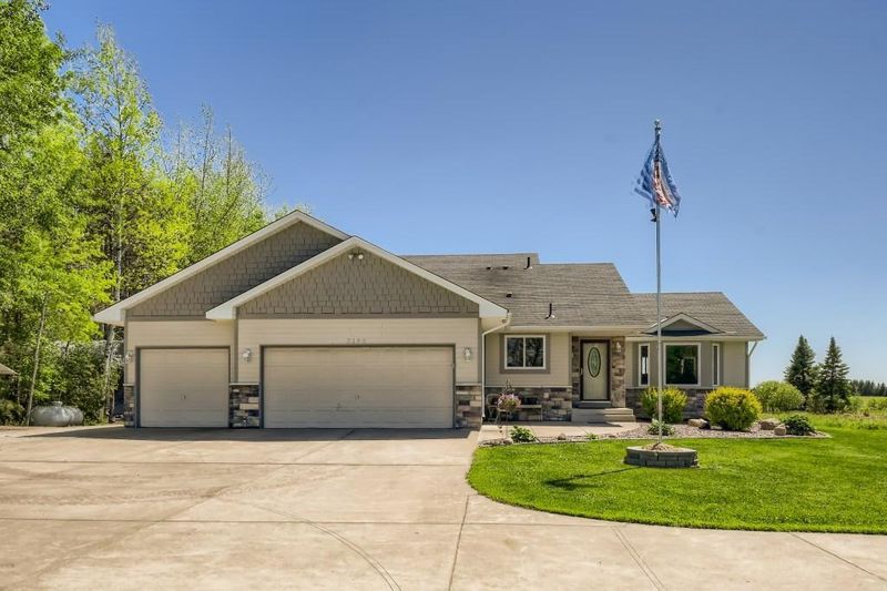 2196 285th Ave NE, Isanti, MN 55040