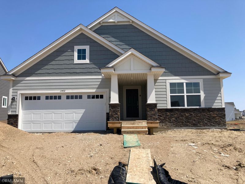 11432 Lancaster Way NE, Albertville, MN 55301