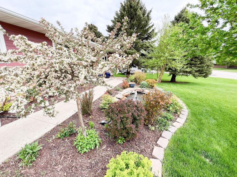 522 Thompson Ave, Worthington, MN 56187