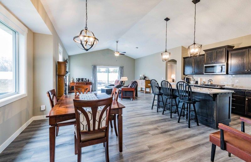 1130 115th Cir NE, Blaine, MN 55434