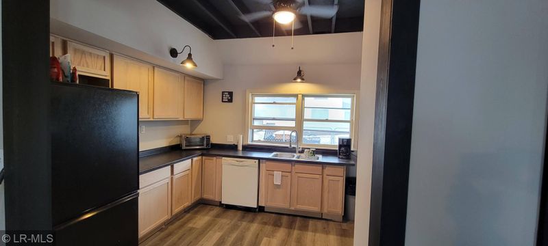 103 Dayton Ave SE, Wadena, MN 56482
