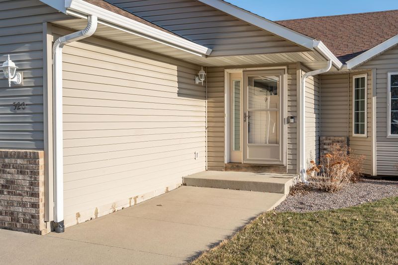 520 Lee St NE, Owatonna, MN 55060