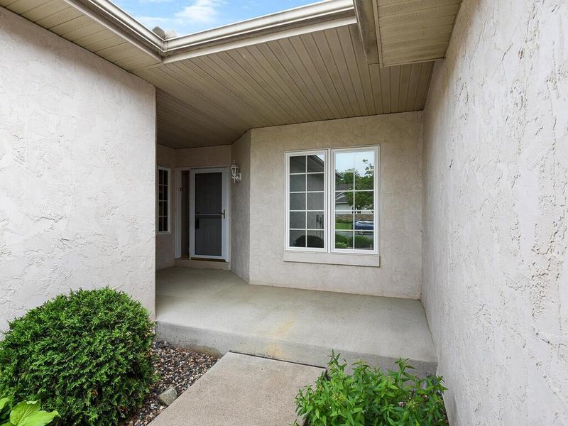19040 Inca Ave, Lakeville, MN 55044