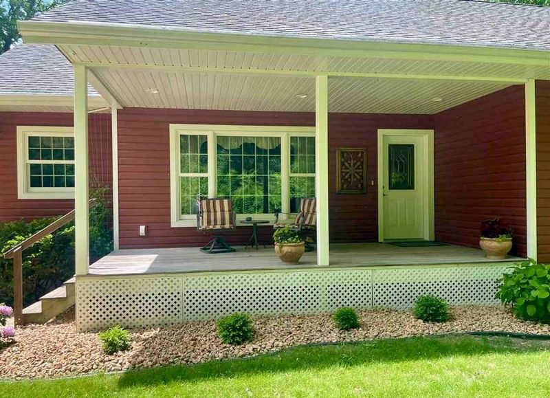 32848 Mocking Bird Hill Rd, Saint Peter, MN 56082