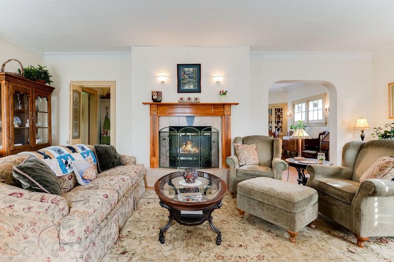 502 S 2nd St, Le Sueur, MN 56058