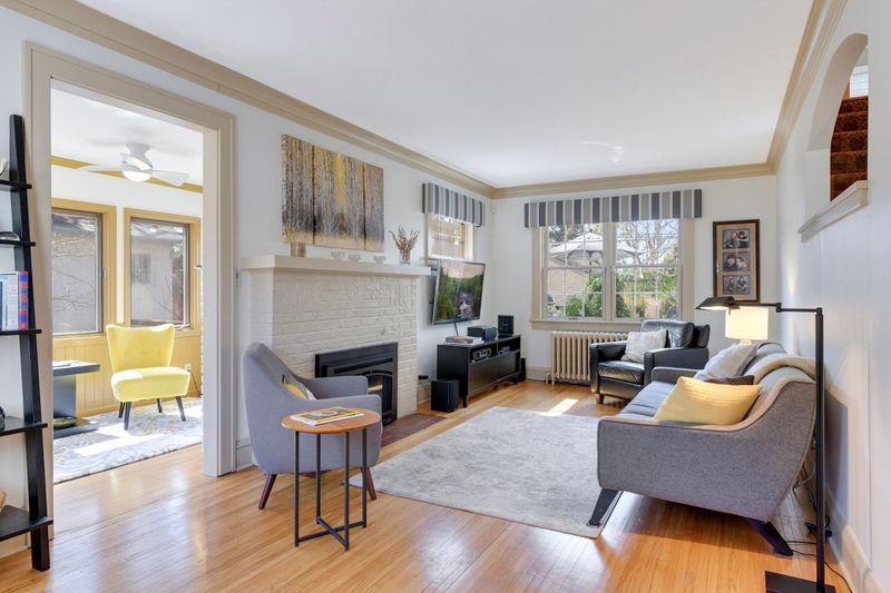 1573 Fulham St, Saint Paul, MN 55108