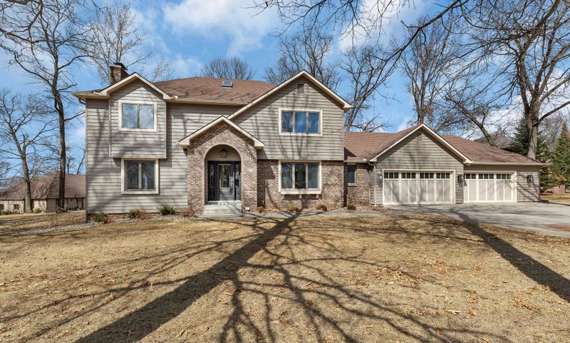 849 Meadowlawn Ct, Sartell, MN 56377