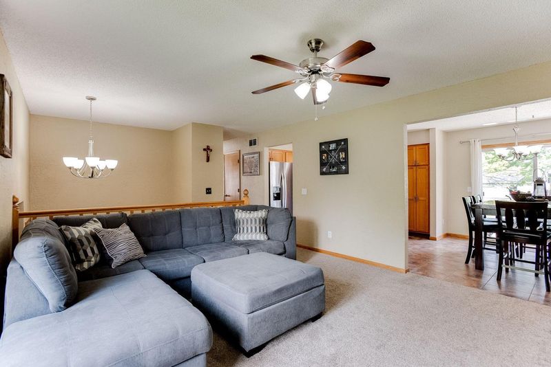 5698 180th St W, Farmington, MN 55024