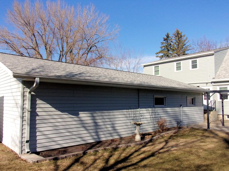 315 Sanford Rd, Benson, MN 56215