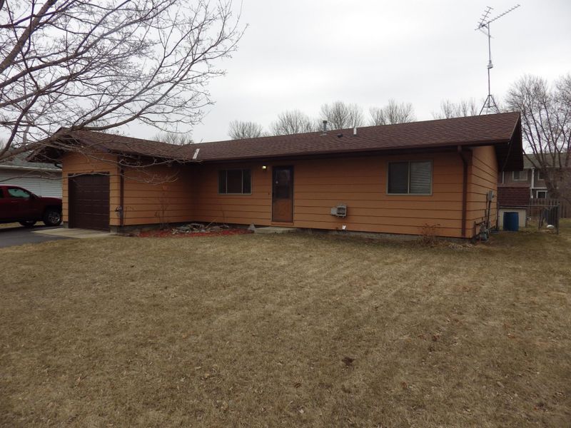 1101 Callaway St E, Saint Joseph, MN 56374